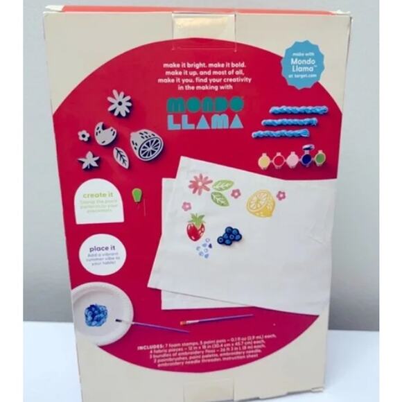 Mondo Llama DIY Stamp-Printed Placemat Kit, 4 Placemats, With Stamps & Paint s2 - Picture 7 of 7